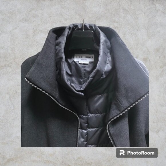 Gorgeous Nikki Jones 2 in 1 High Collar Gray Coat with Peuter Puffer Vest. - Picture 4 of 13